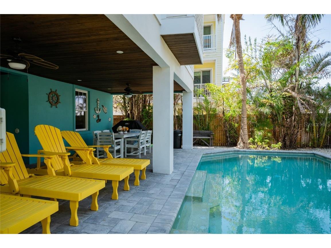 2201 Avenue C Bradenton Beach FL 34217 A4676238 image58