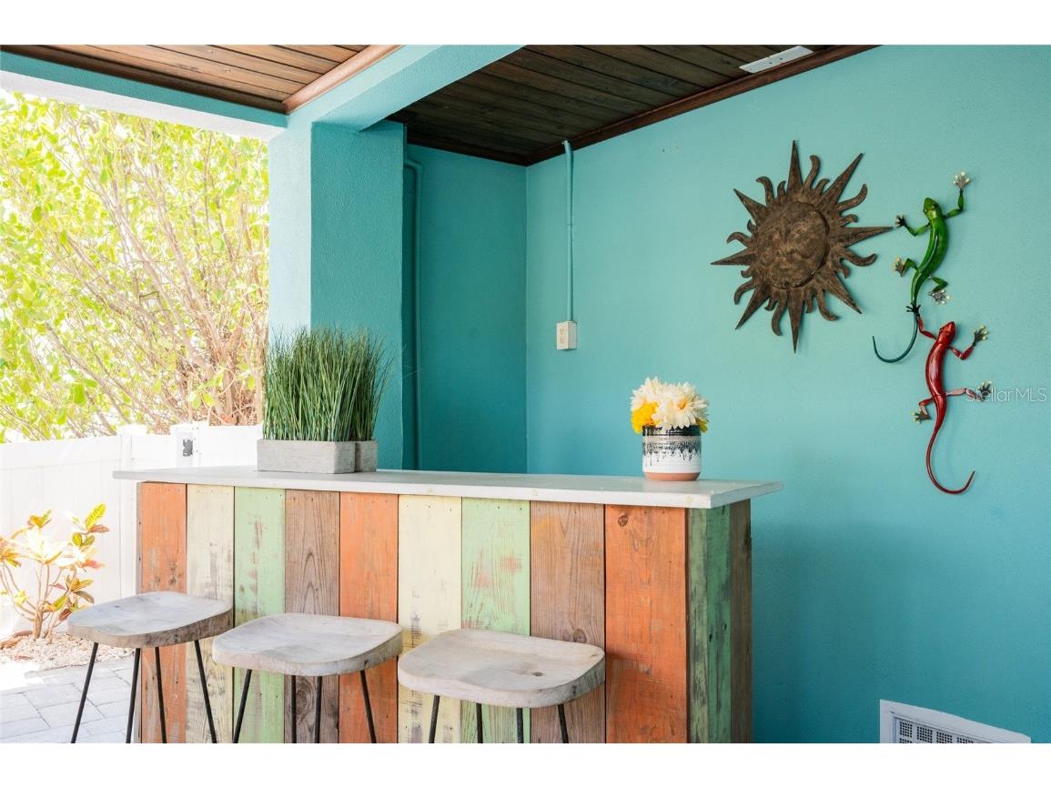 2201 Avenue C Bradenton Beach FL 34217 A4676238 image60