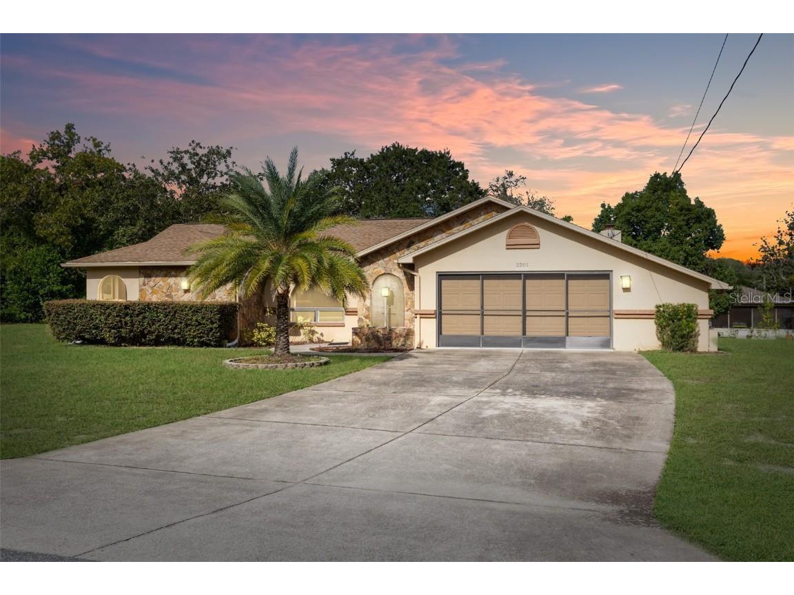 2201 Deborah Drive Spring Hill FL 34609 W7858525 image1