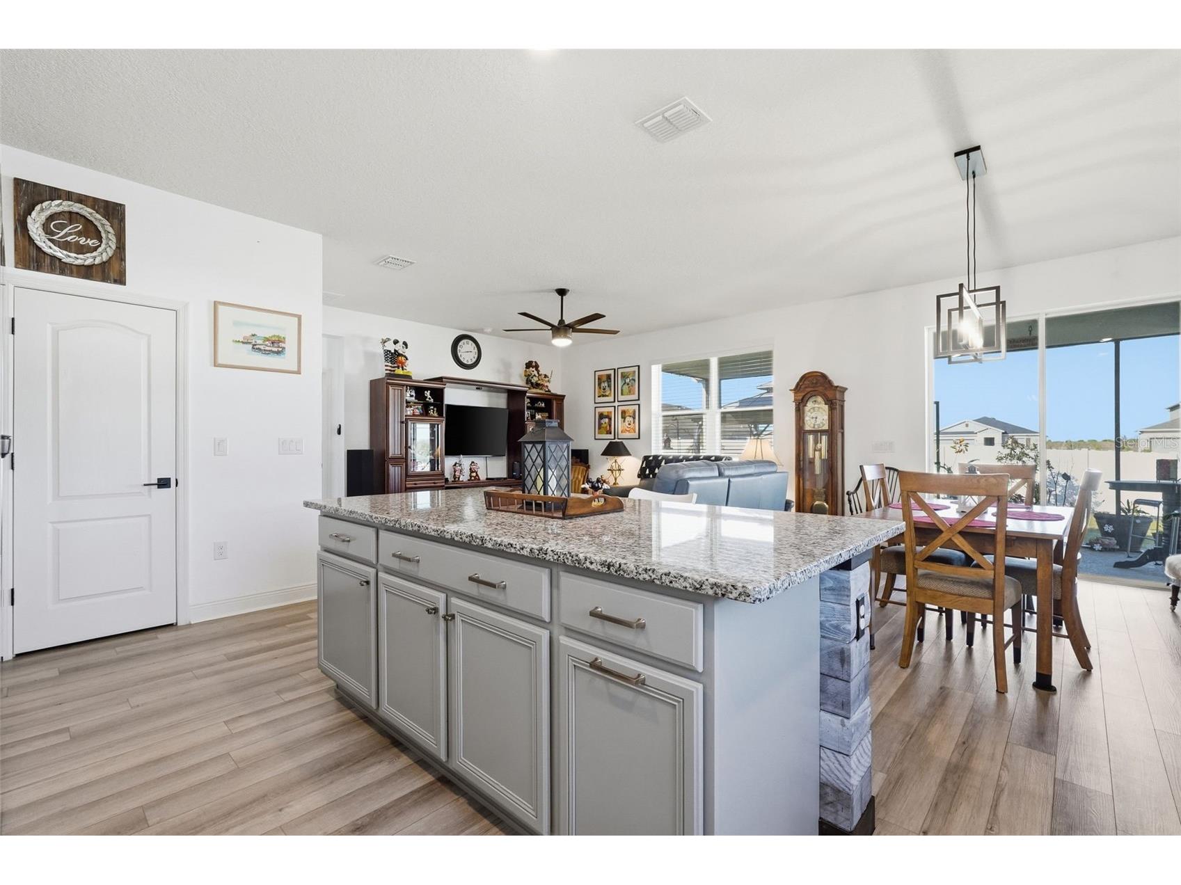 2201 Gladiolus Ln Lane Mascotte FL 34753 TB8465859 image14