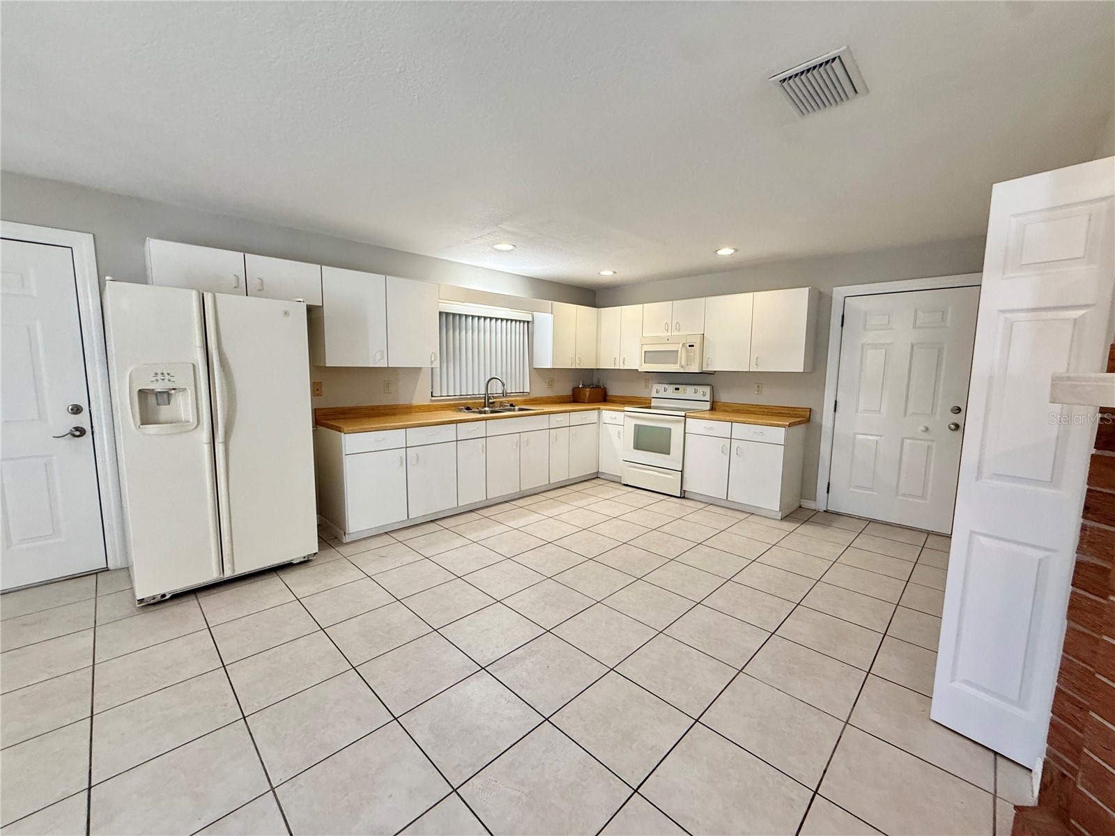 2201 Granada Boulevard #1 Kissimmee FL 34746 O6375023 image4
