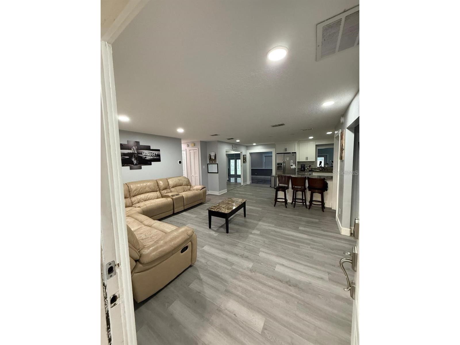 2201 Hickory Wood Court Saint Cloud FL 34772 O6391202 image3