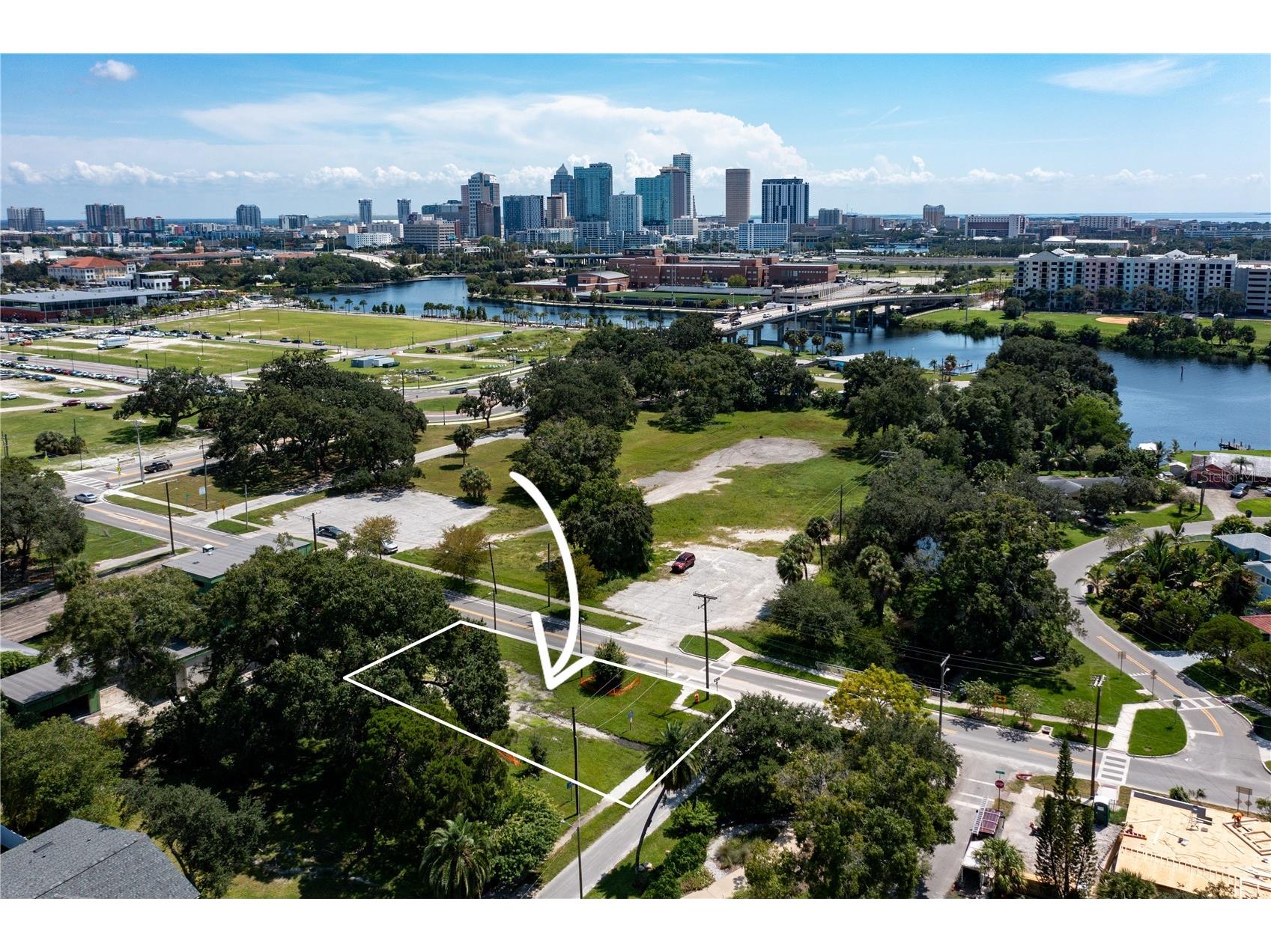 2201 N Glenwood Drive Tampa FL 33602 U8254306 image4