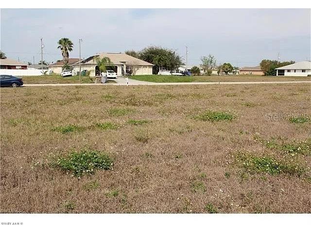 2201 NE 10th Place Cape Coral FL 33909 O6304660 image1
