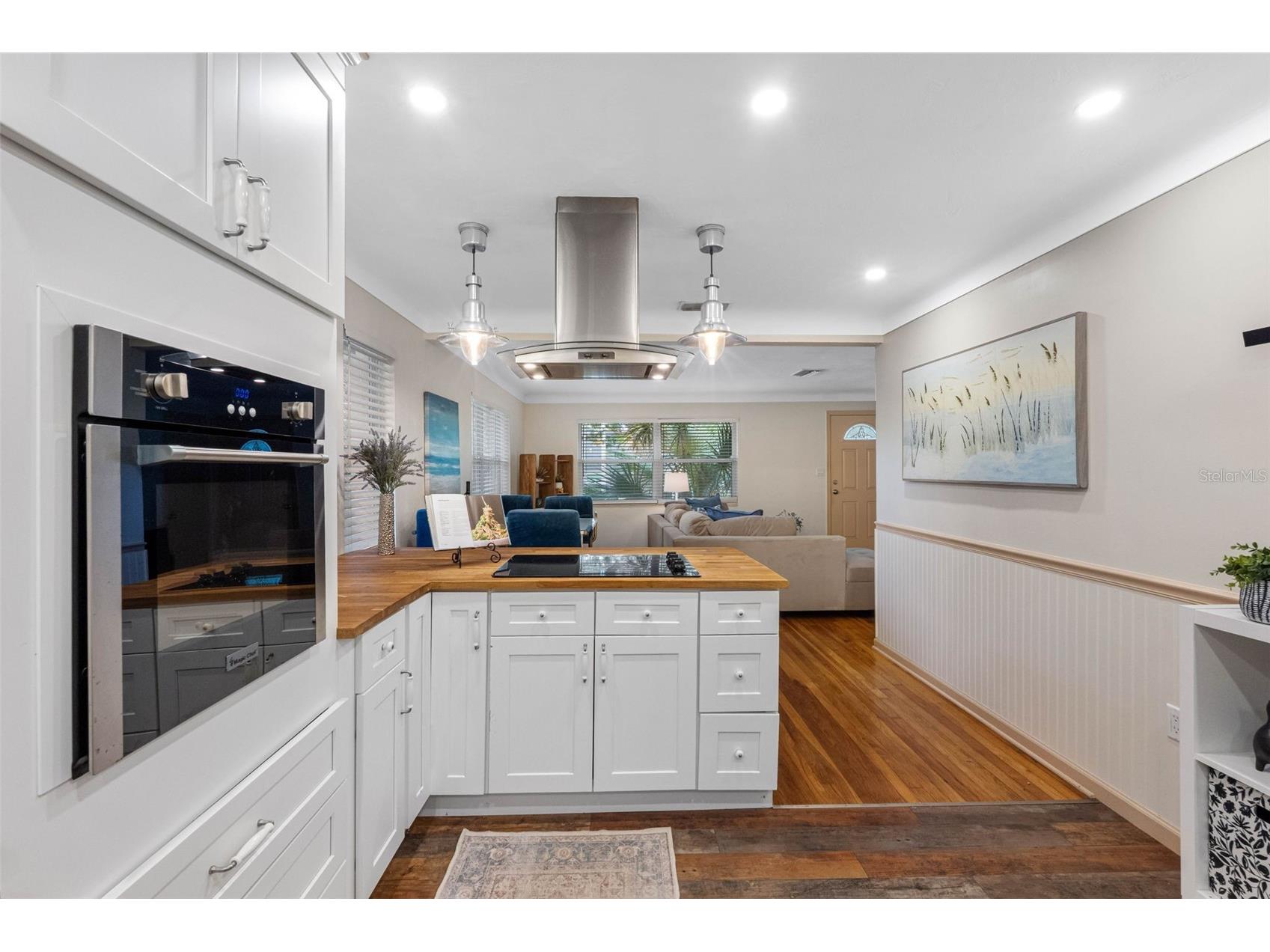 2201 Park Street N Saint Petersburg FL 33710 TB8337346 image19