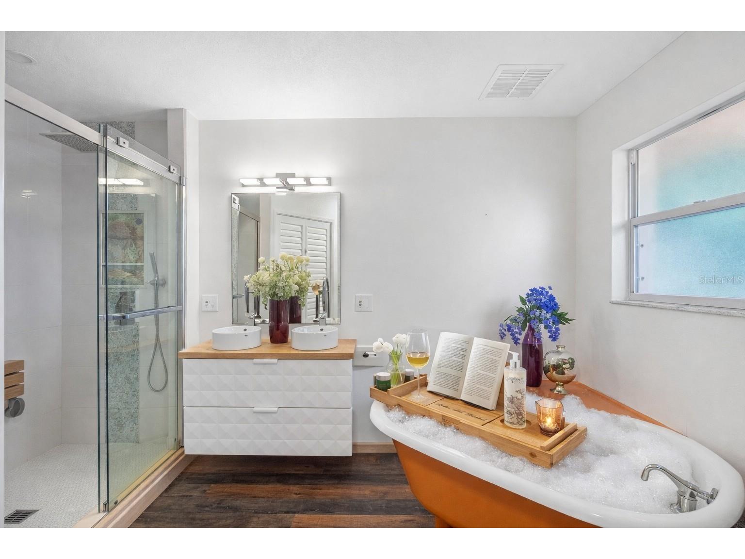 2201 Park Street N Saint Petersburg FL 33710 TB8337346 image25