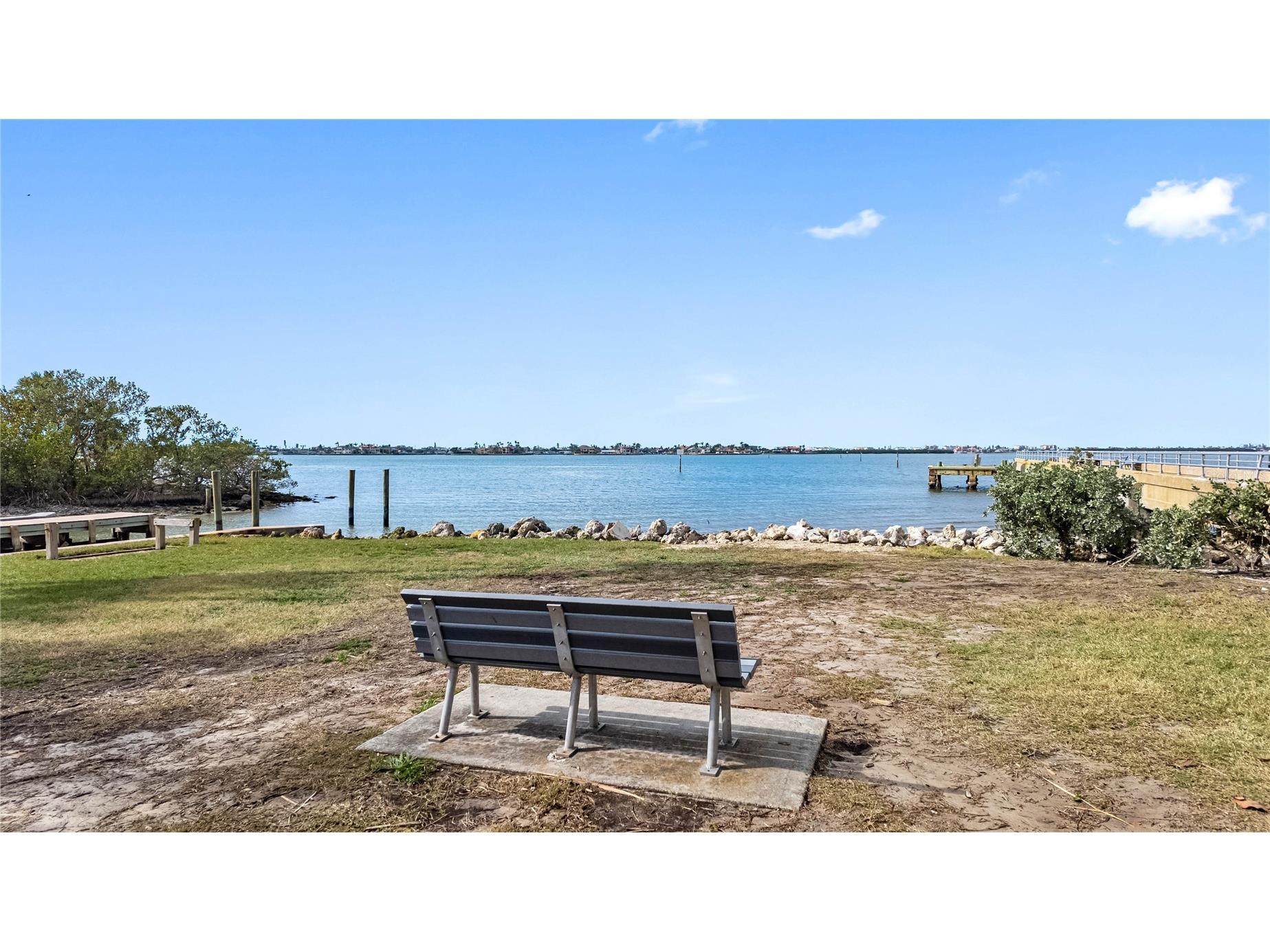 2201 Park Street N Saint Petersburg FL 33710 TB8337346 image48