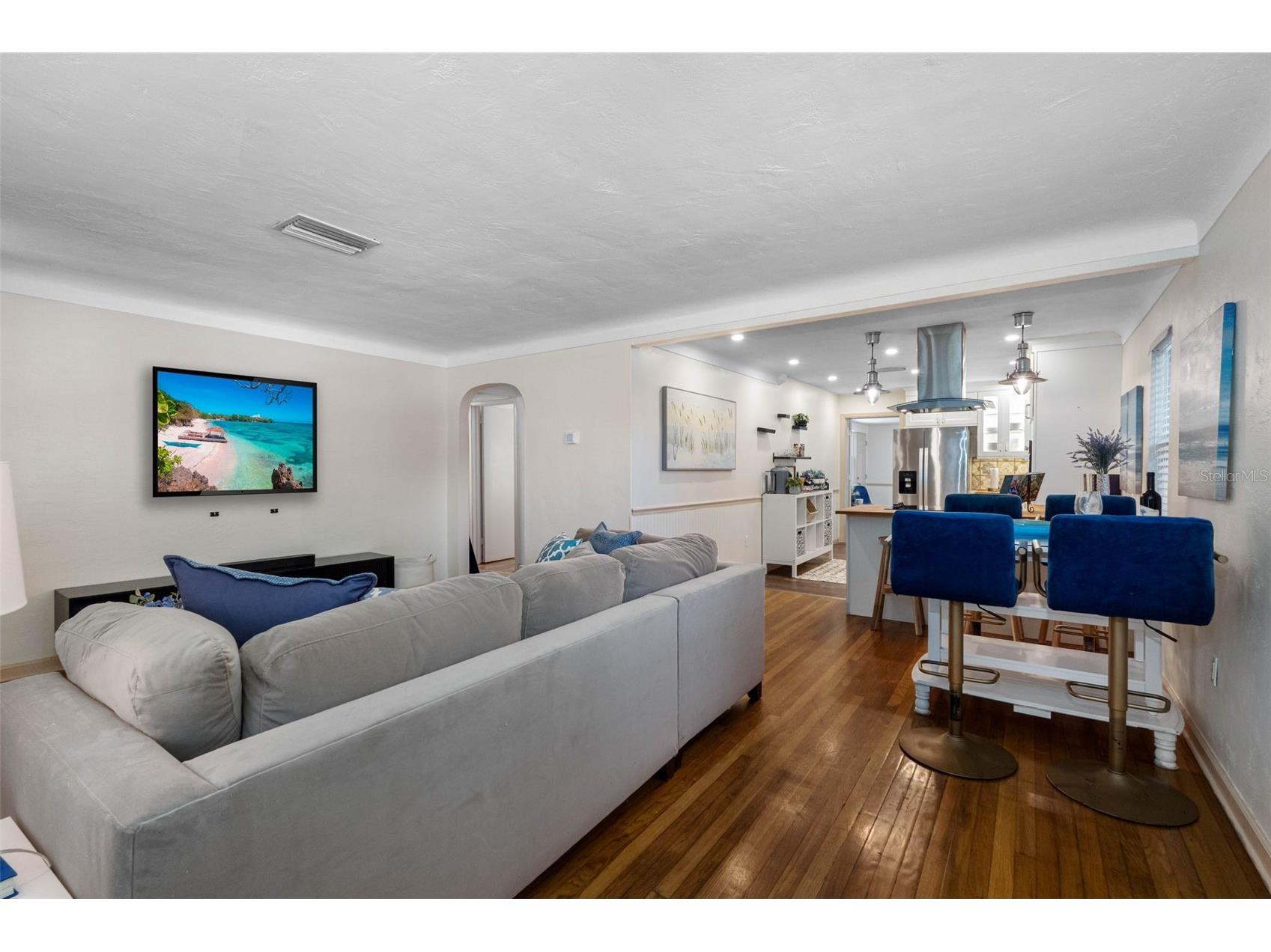 2201 Park Street N Saint Petersburg FL 33710 TB8337346 image6