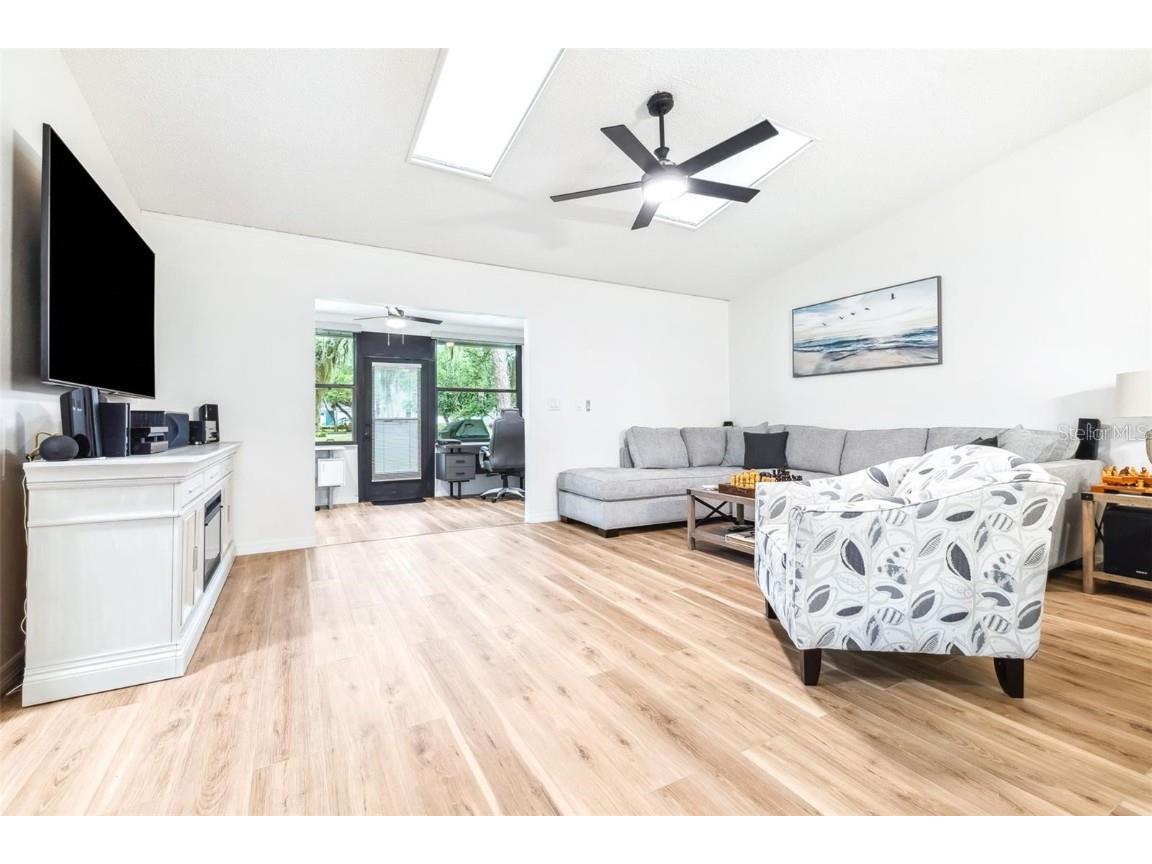 2201 Pine Drive Tarpon Springs FL 34689 TB8449469 image11