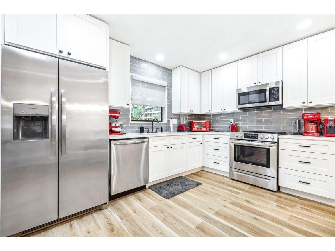 2201 Pine Drive Tarpon Springs FL 34689 TB8449469 image6