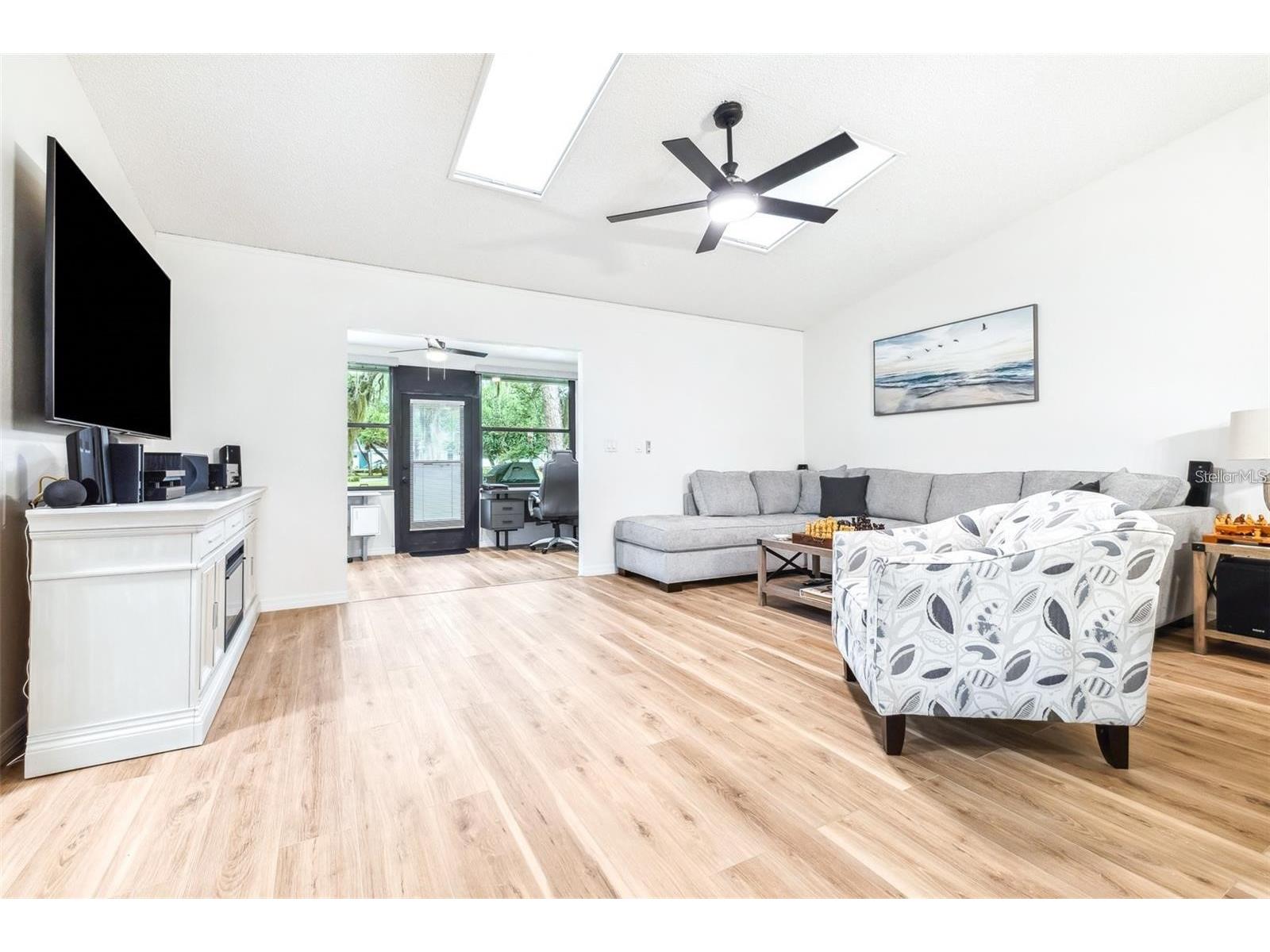 2201 Pine Drive Tarpon Springs FL 34689 TB8496087 image16