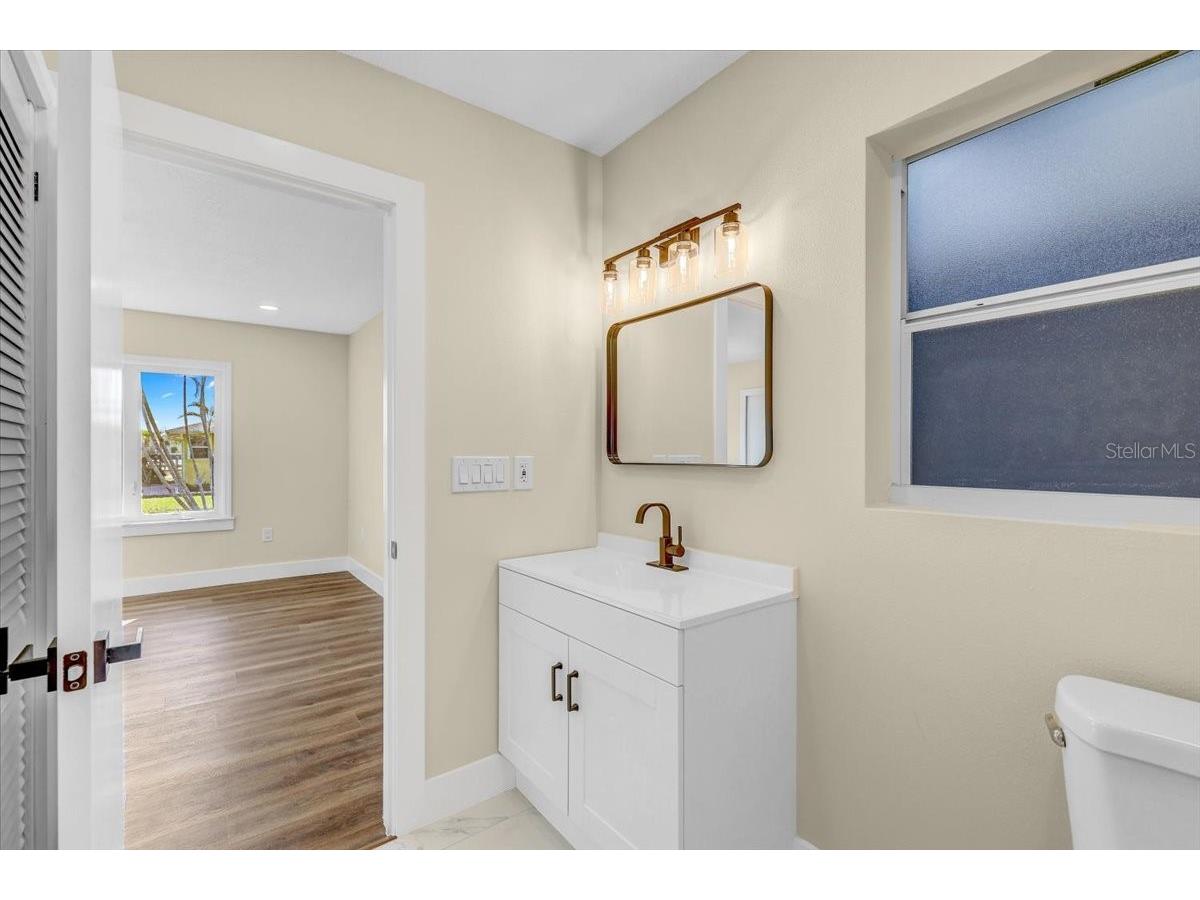 2201 Riverview Boulevard Bradenton FL 34205 - MANATEE RIVER TB8481888 image24