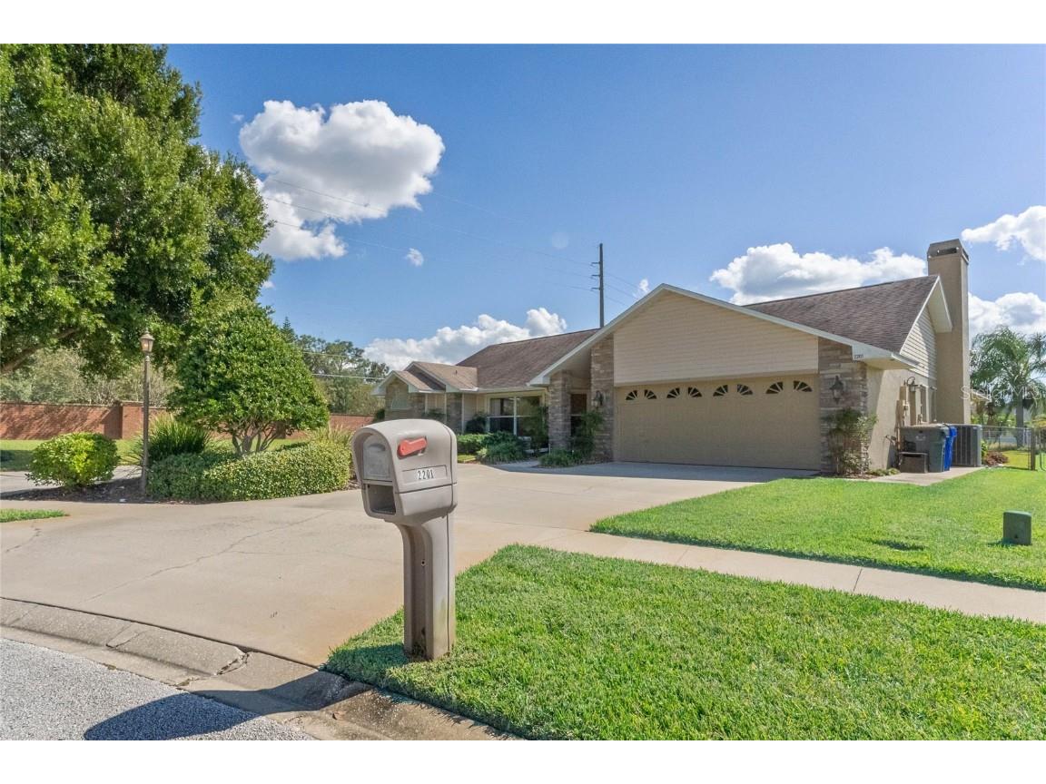 2201 Summer Raye Court Saint Cloud FL 34772 O6152666 image1