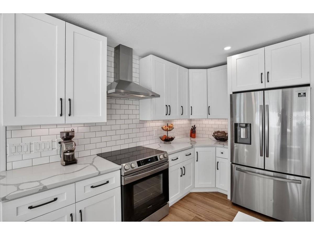 2201 Webber Street Sarasota FL 34239 A4692960 image12
