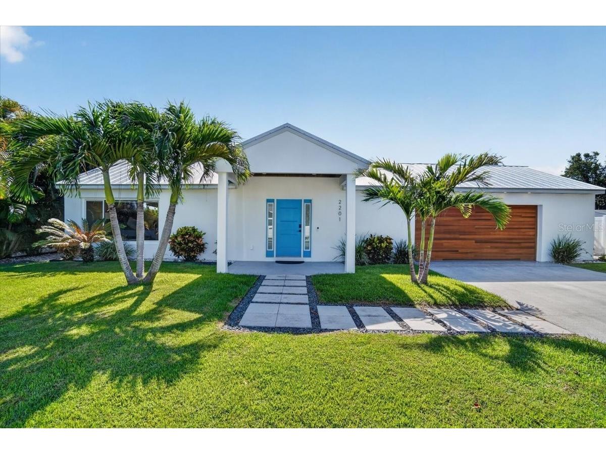 2201 Webber Street Sarasota FL 34239 A4692960 image2