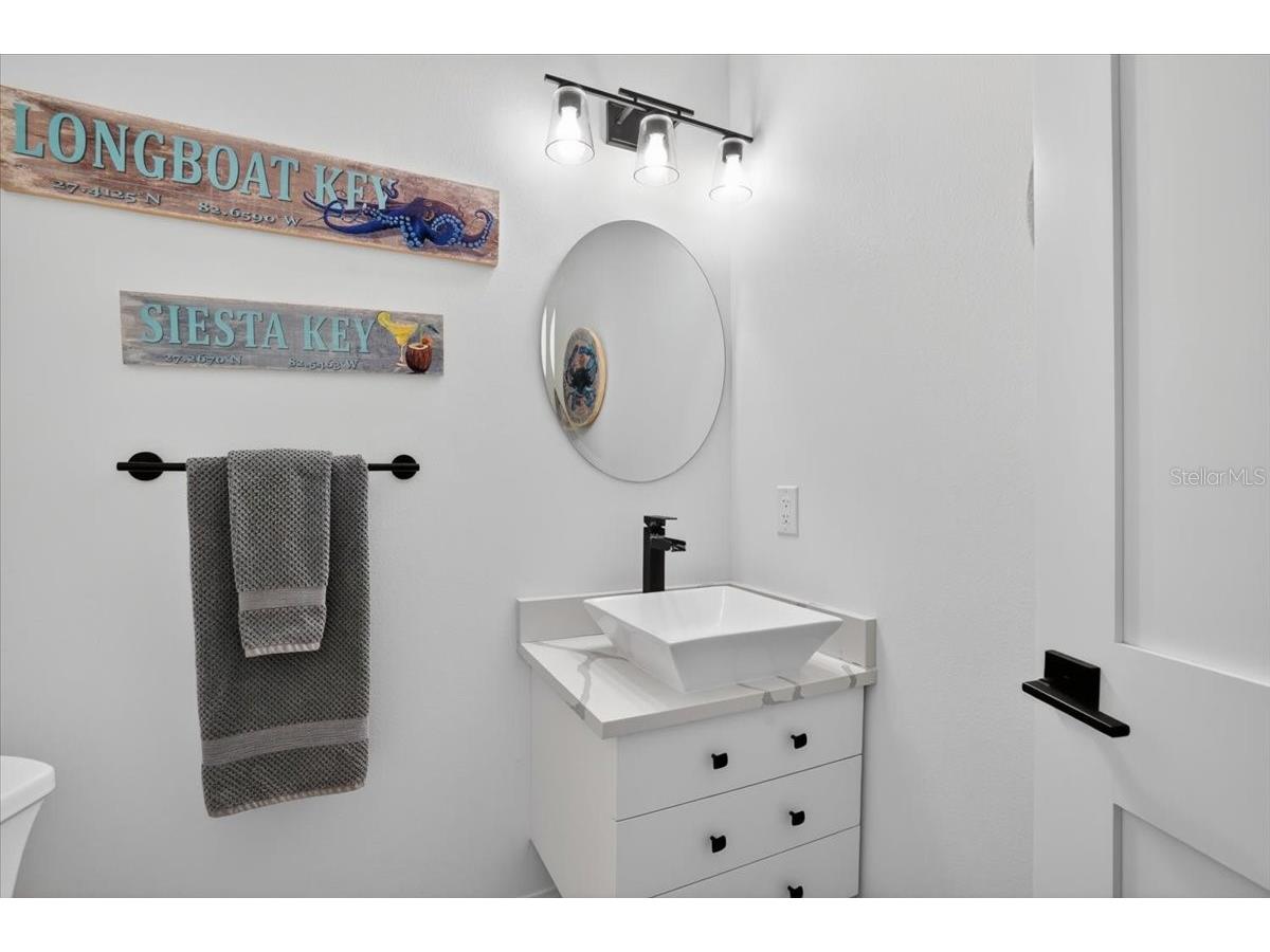 2201 Webber Street Sarasota FL 34239 A4692960 image24