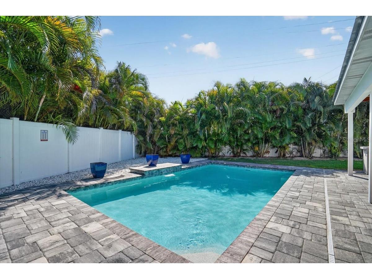 2201 Webber Street Sarasota FL 34239 A4692960 image35