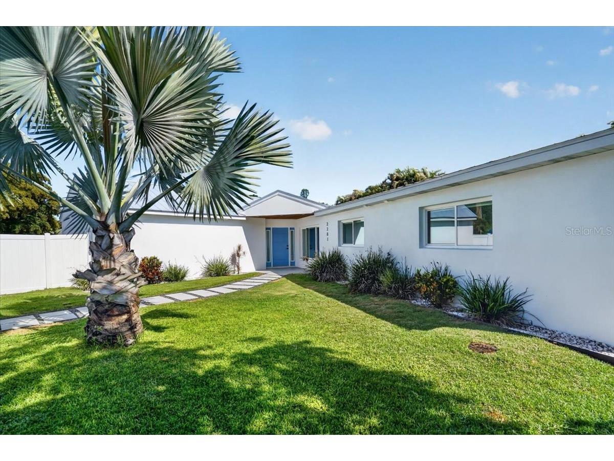 2201 Webber Street Sarasota FL 34239 A4692960 image41