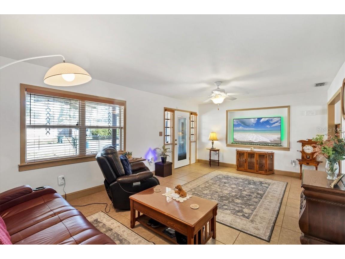 2202 21st Street W Bradenton FL 34205 A4639841 image7