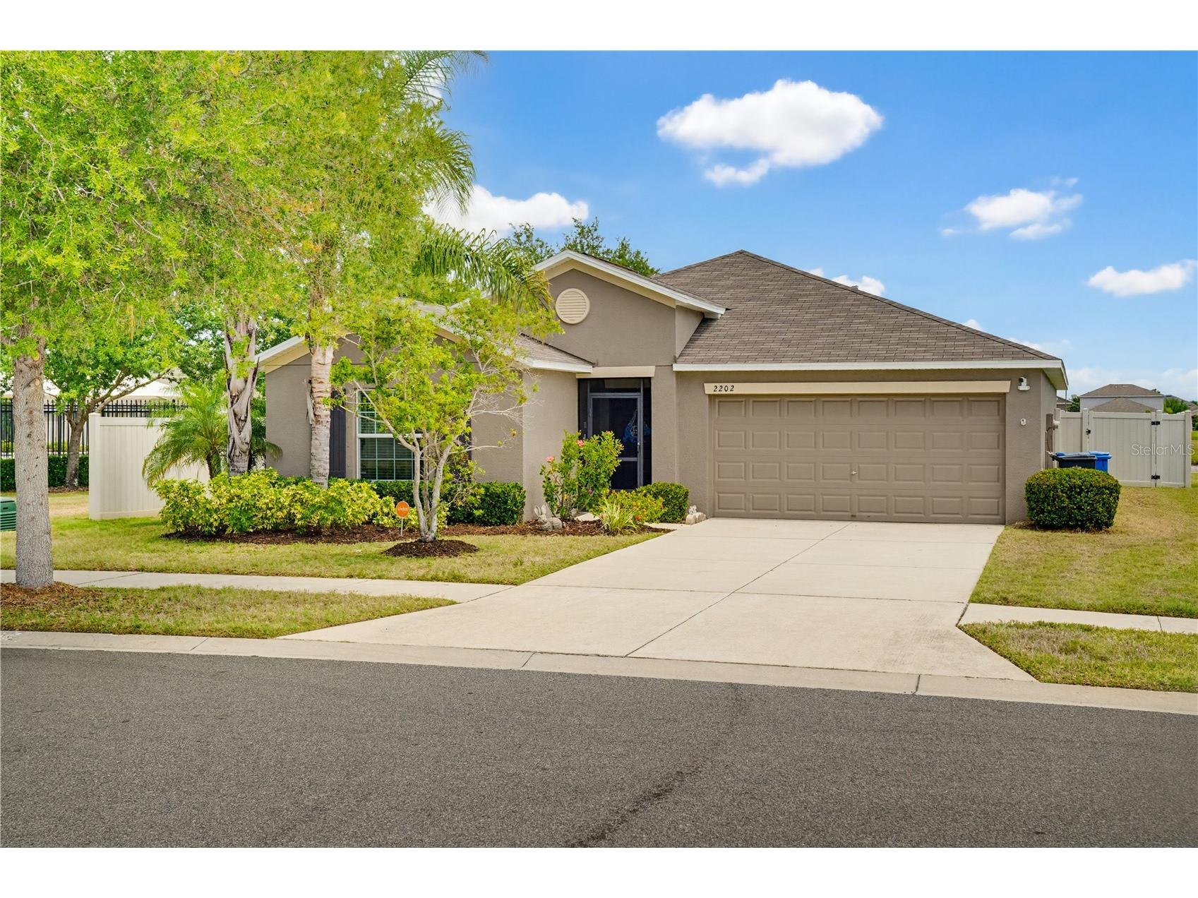 2202 4th Street SW Ruskin FL 33570 TB8501447 image1