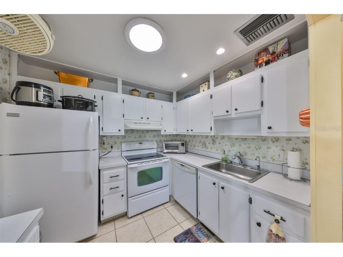 2202 Clubhouse Drive #174 Sun City Center FL 33573 TB8368163 image14