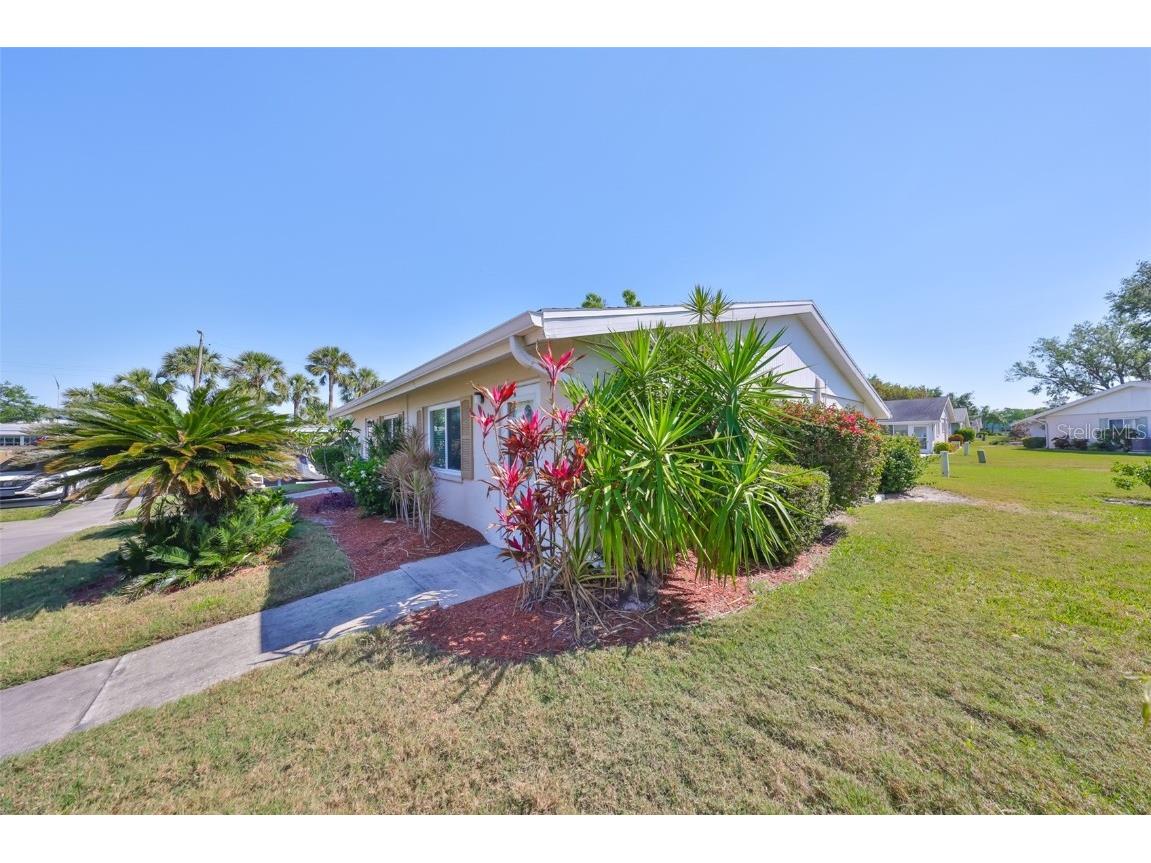 2202 Clubhouse Drive #174 Sun City Center FL 33573 TB8368163 image3