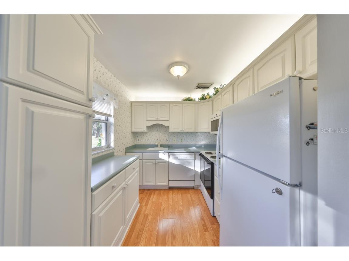 2202 Clubhouse Drive #180 Sun City Center FL 33573 TB8444203 image3