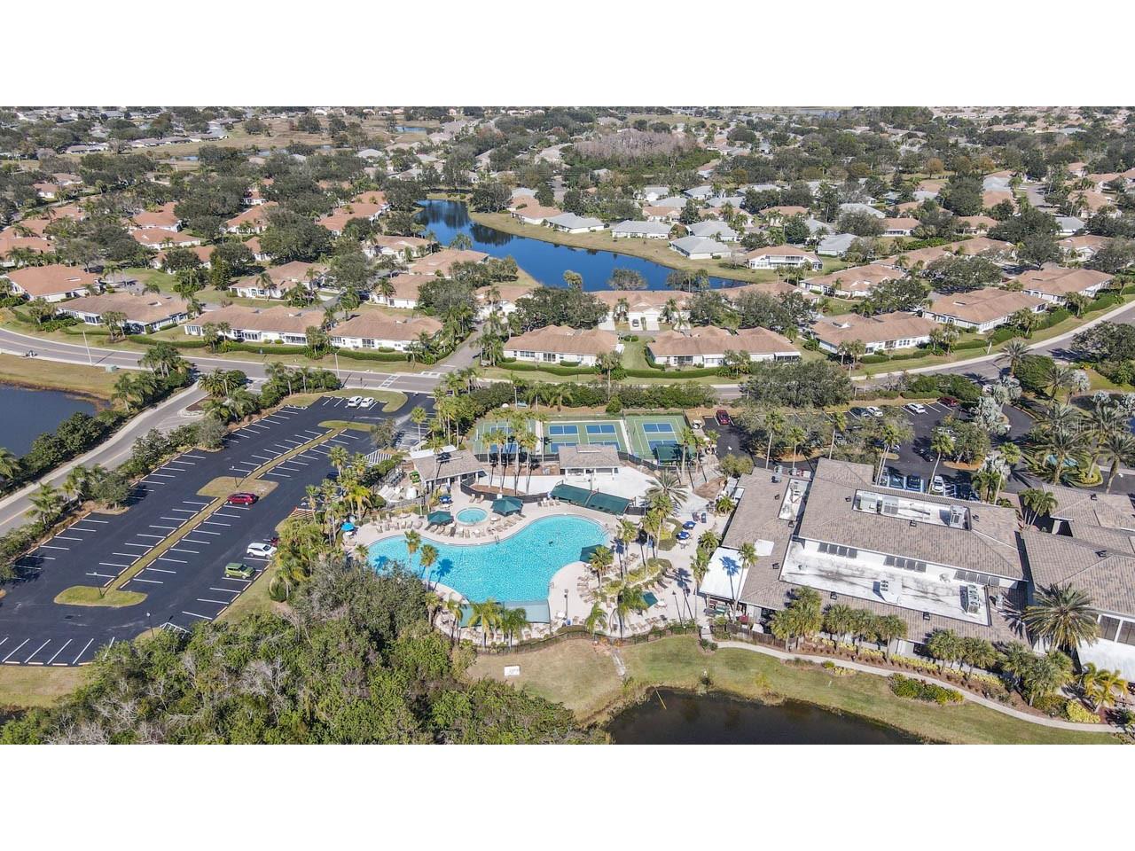 2202 Clubhouse Drive #187 Sun City Center FL 33573 TB8492597 image33