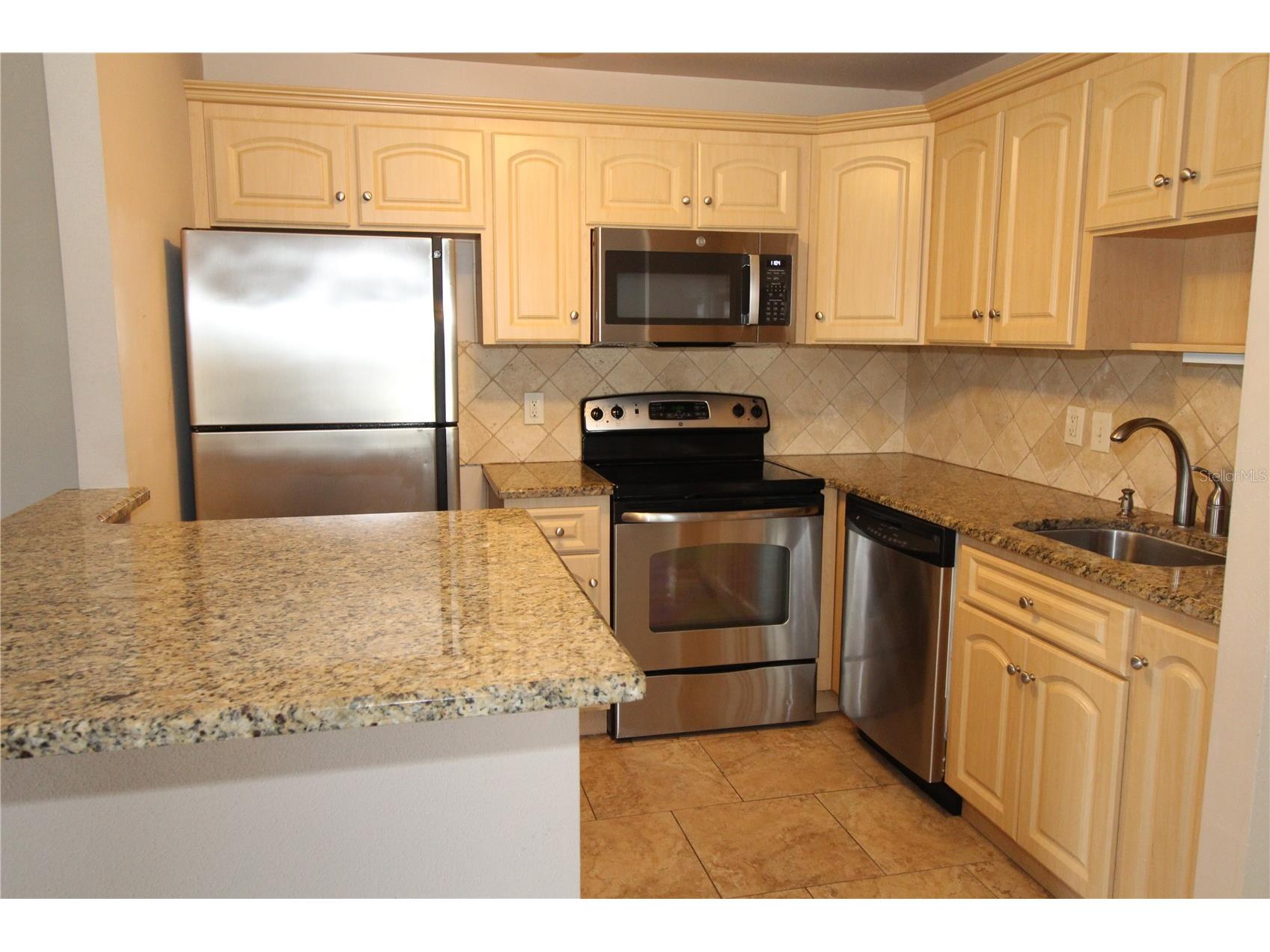 2202 Clubhouse Drive #187 Sun City Center FL 33573 TB8492597 image7