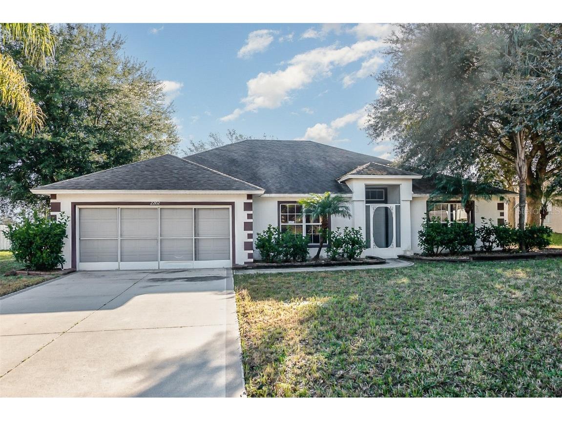 2202 Lake Pointe Circle Leesburg FL 34748 O6003545 image1