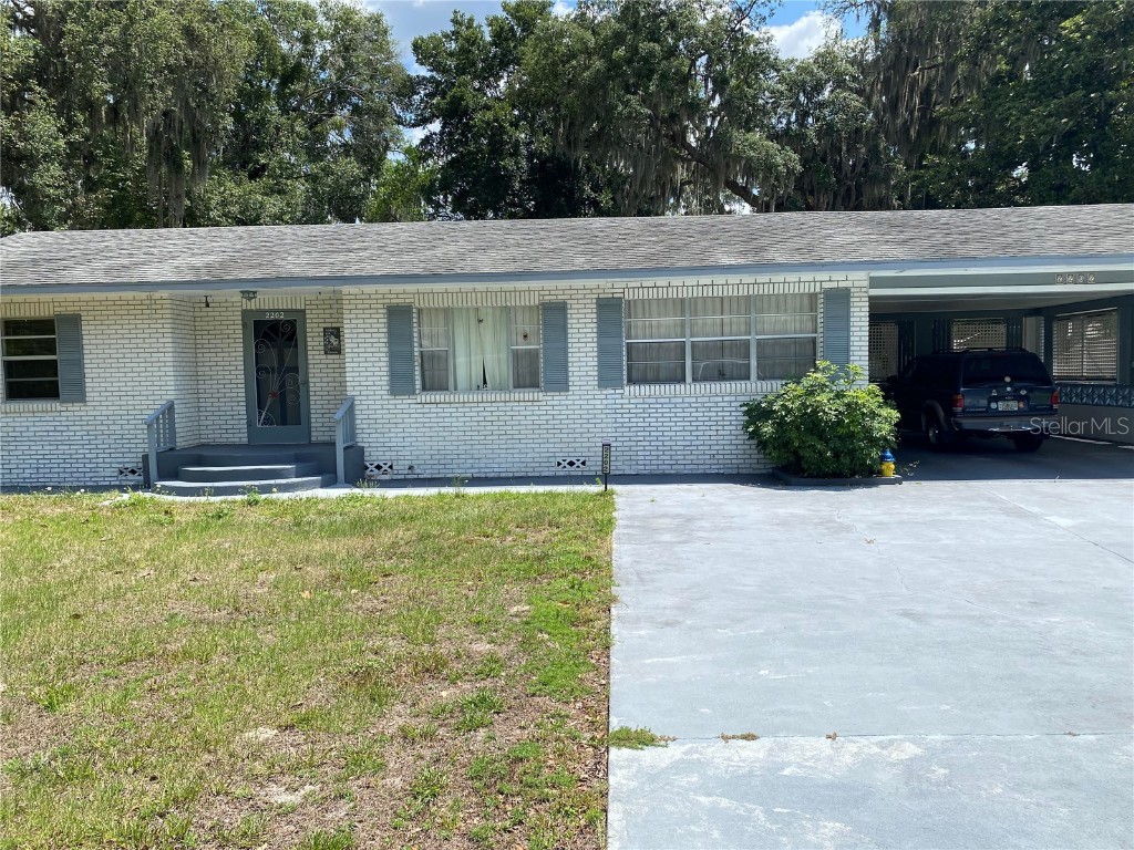 2202 Lake Ruby Road Deland FL 32724 V4936435 image1