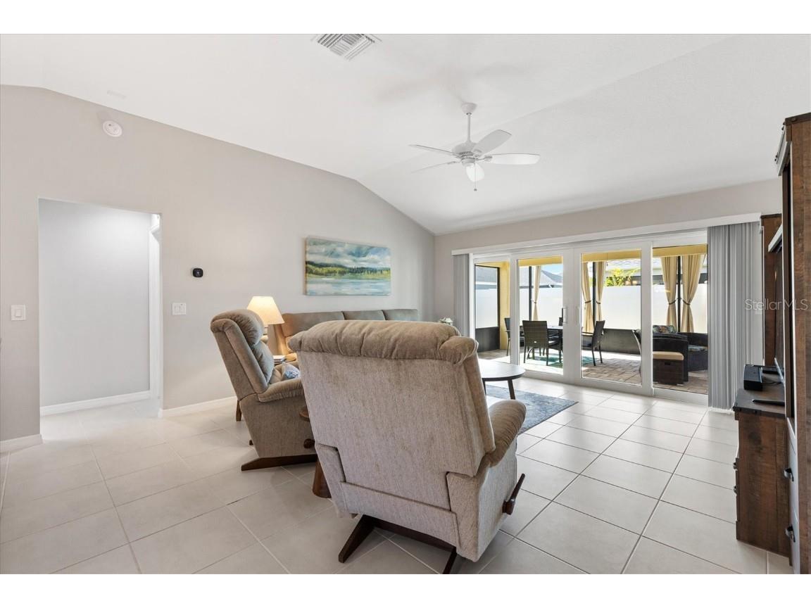 2202 Landrea Loop The Villages FL 32163 G5103154 image11