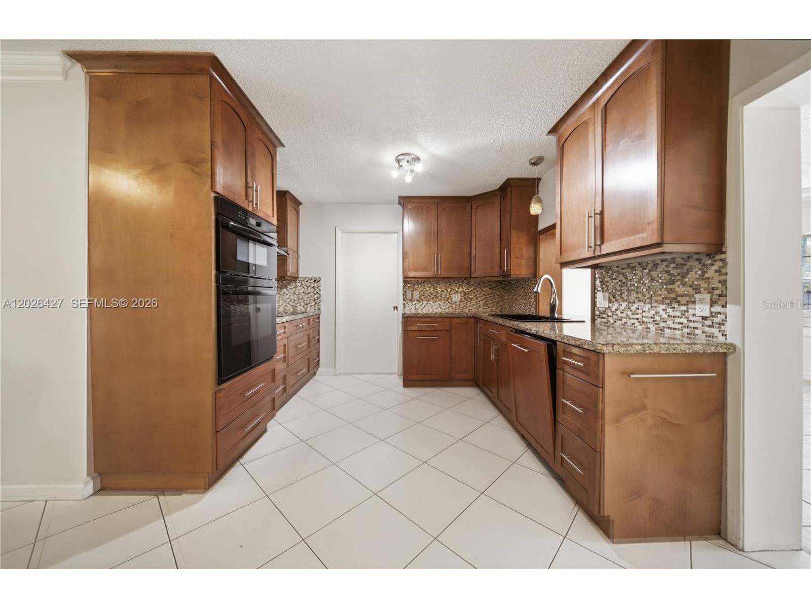 2202 N 42nd Avenue Hollywood FL 33021 O6412816 image30