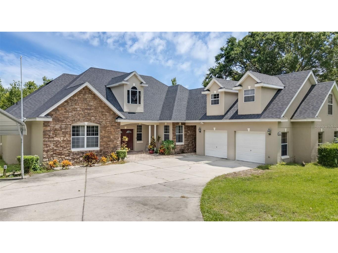 2202 Old Tavares Road Leesburg FL 34748 O6326911 image1