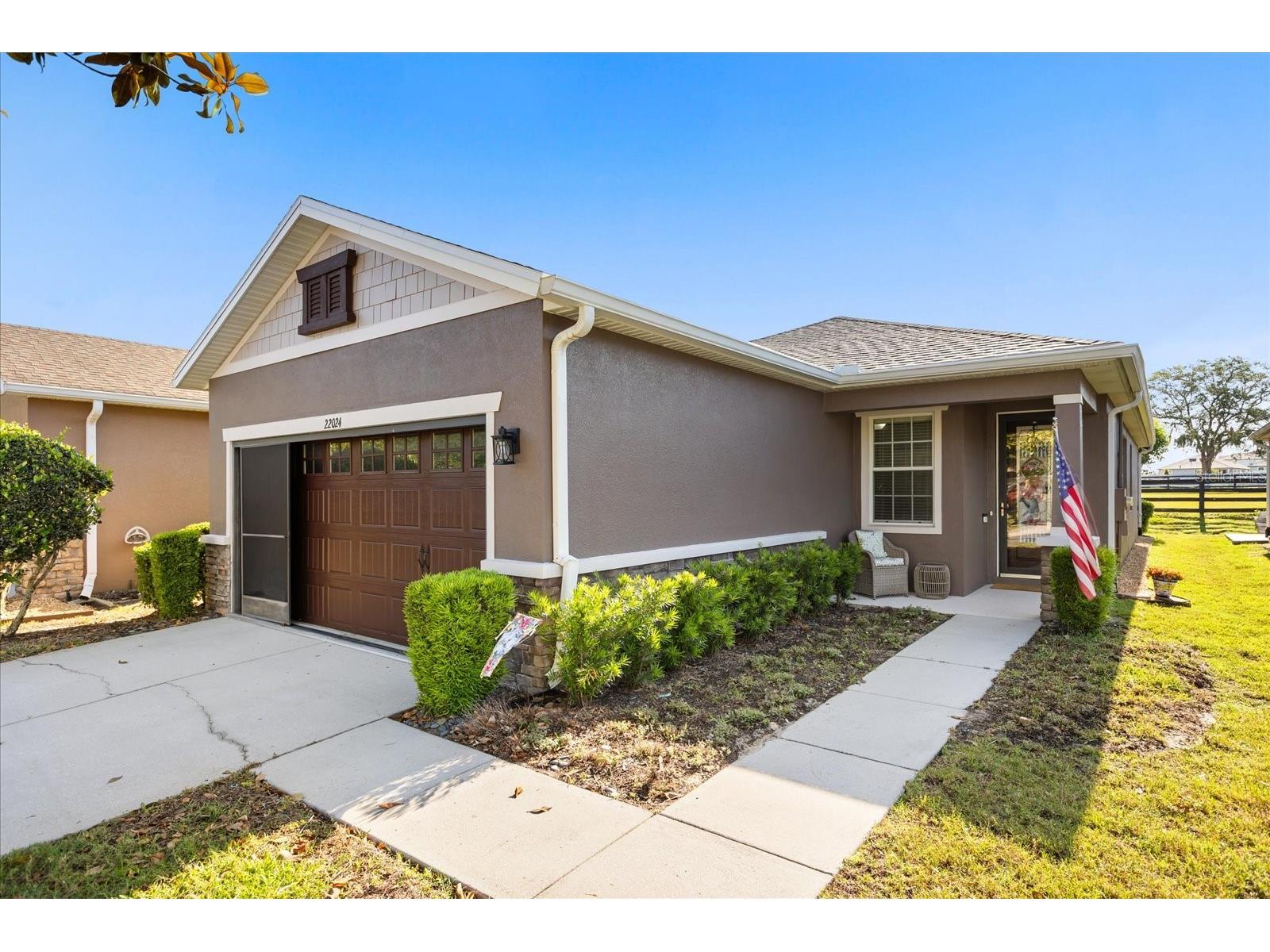 22024 Belgian Court Mount Dora FL 32757 G5111256 image2