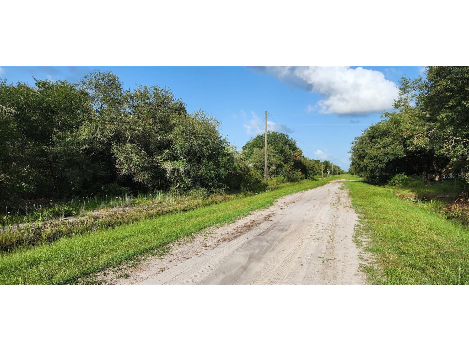 22027 NW 264th Street Okeechobee FL 34972 OK223149 image1
