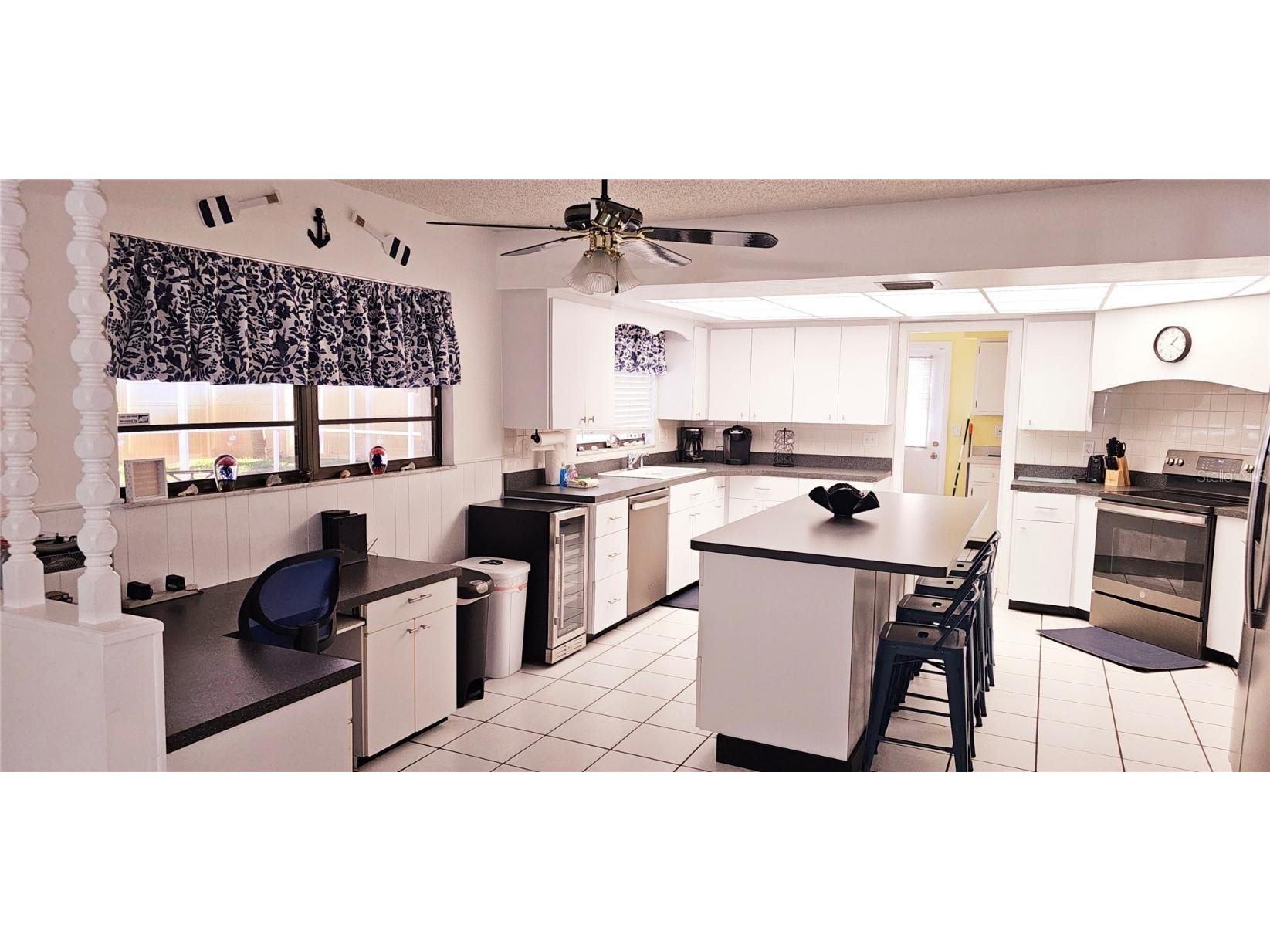 2203 43rd Street W Bradenton FL 34209 A4517998 image10