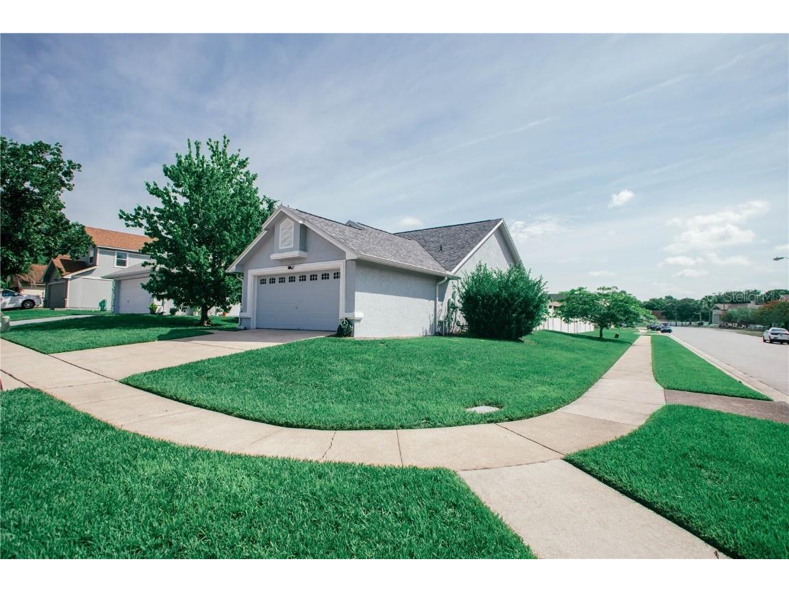 2203 Barkwood Court Lake Mary FL 32746 O6333531 image1