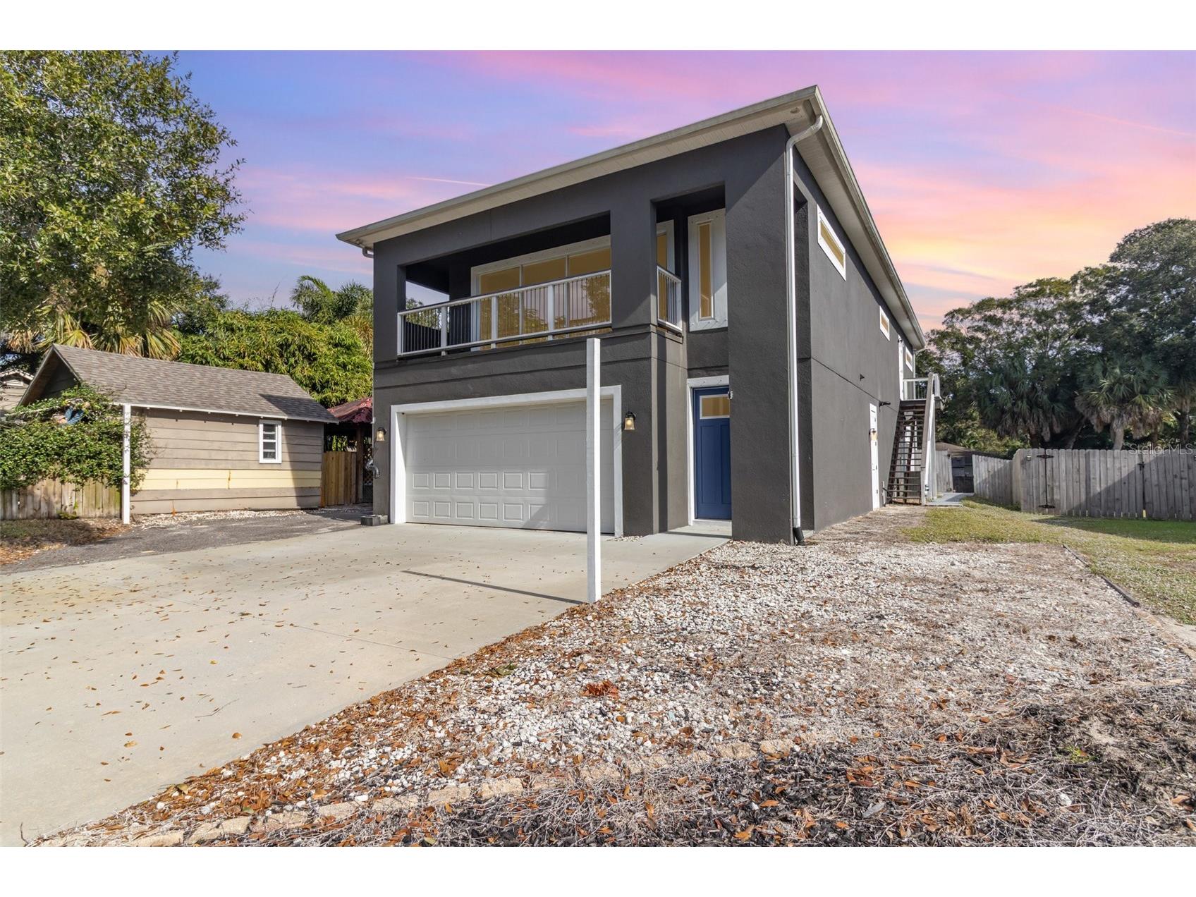 2203 Bignonia Street Melbourne FL 32901 V4947436 image1