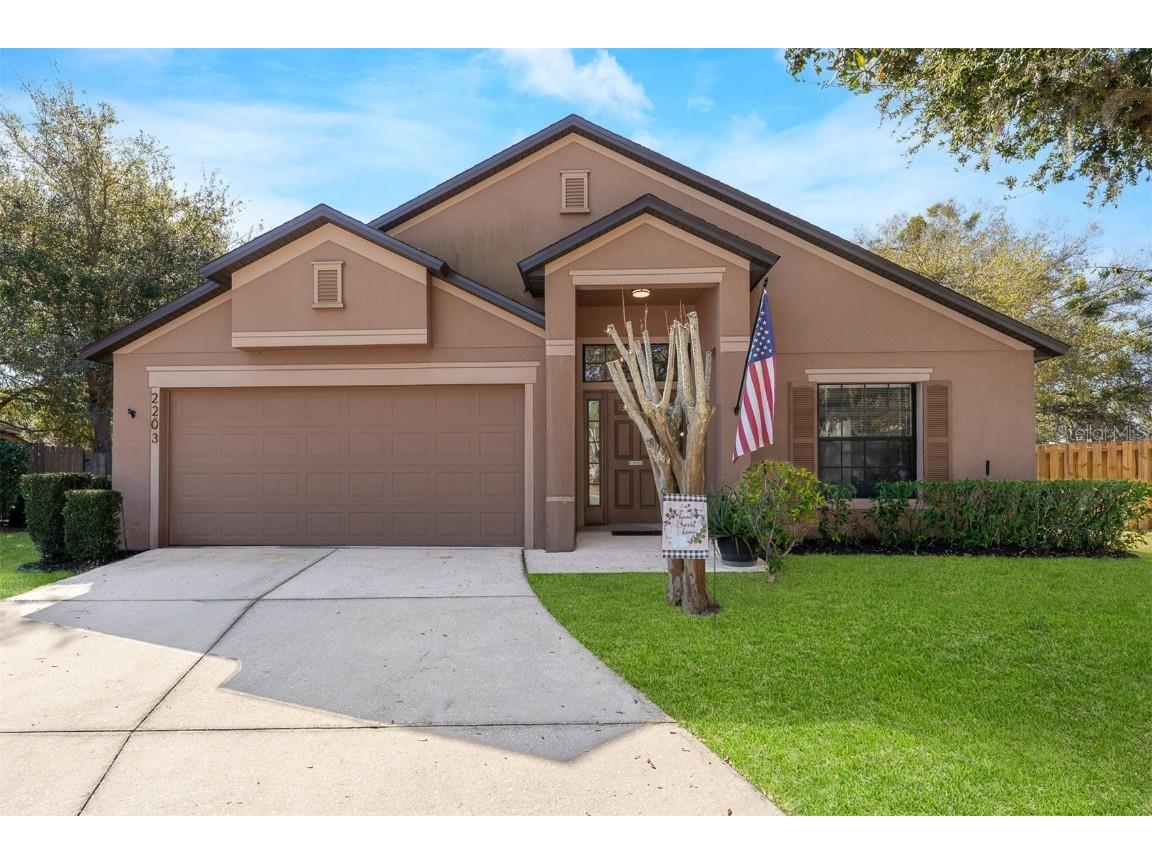 2203 Bracknell Forest Trail Tavares FL 32778 G5079176 image1