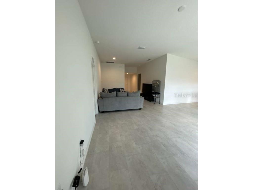 2203 Carson Loop Lake Wales FL 33898 TB8443829 image10