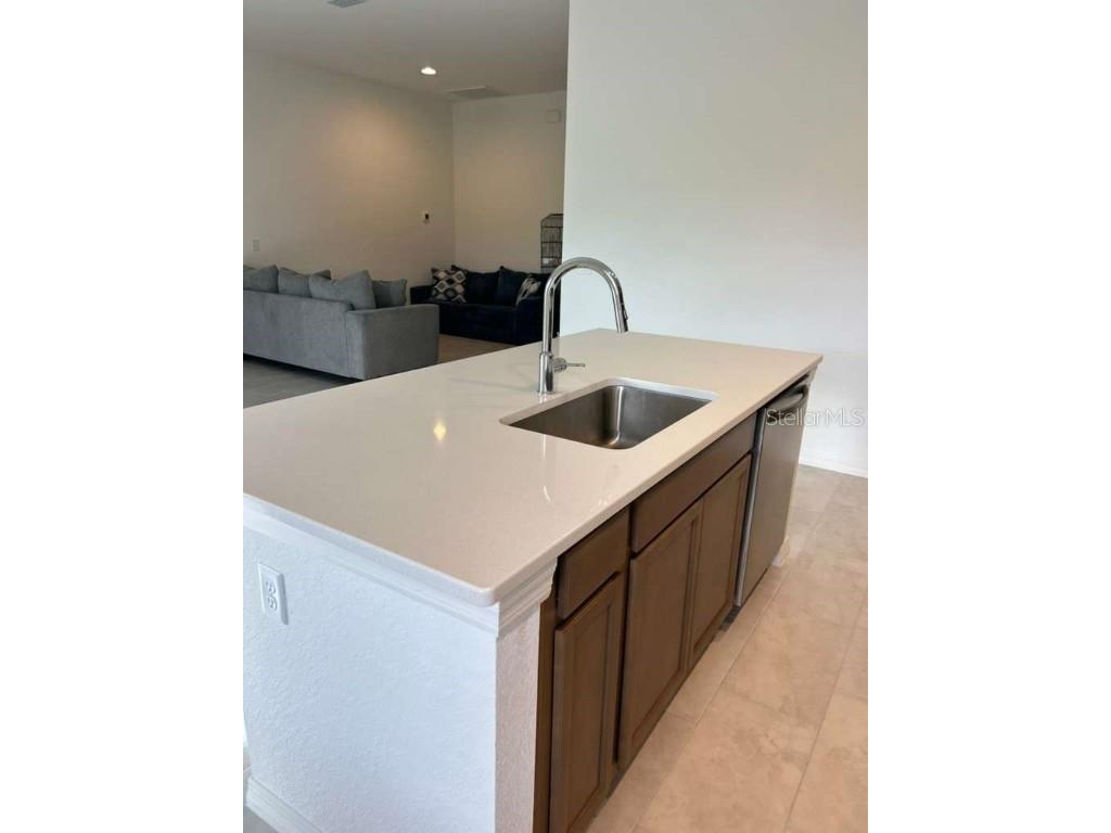 2203 Carson Loop Lake Wales FL 33898 TB8443829 image8