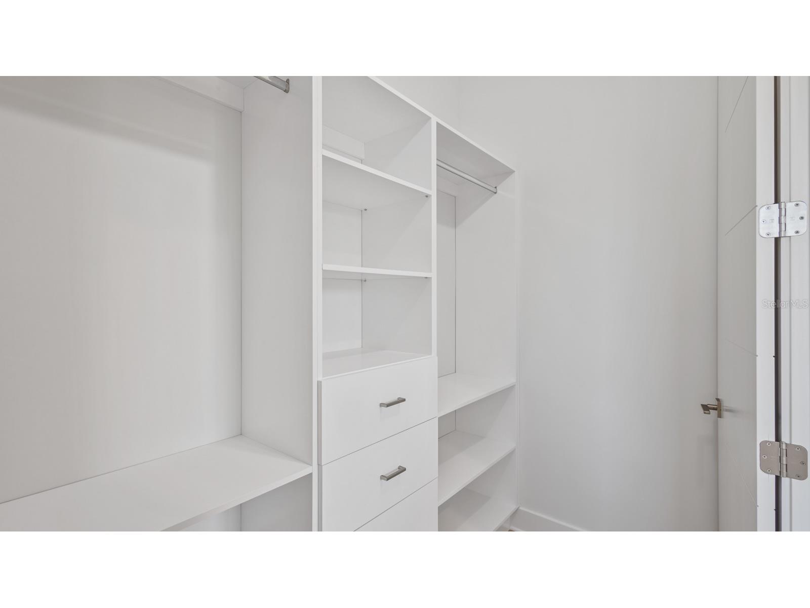 2203 Glenwood Tampa FL 33602 TB8305291 image22