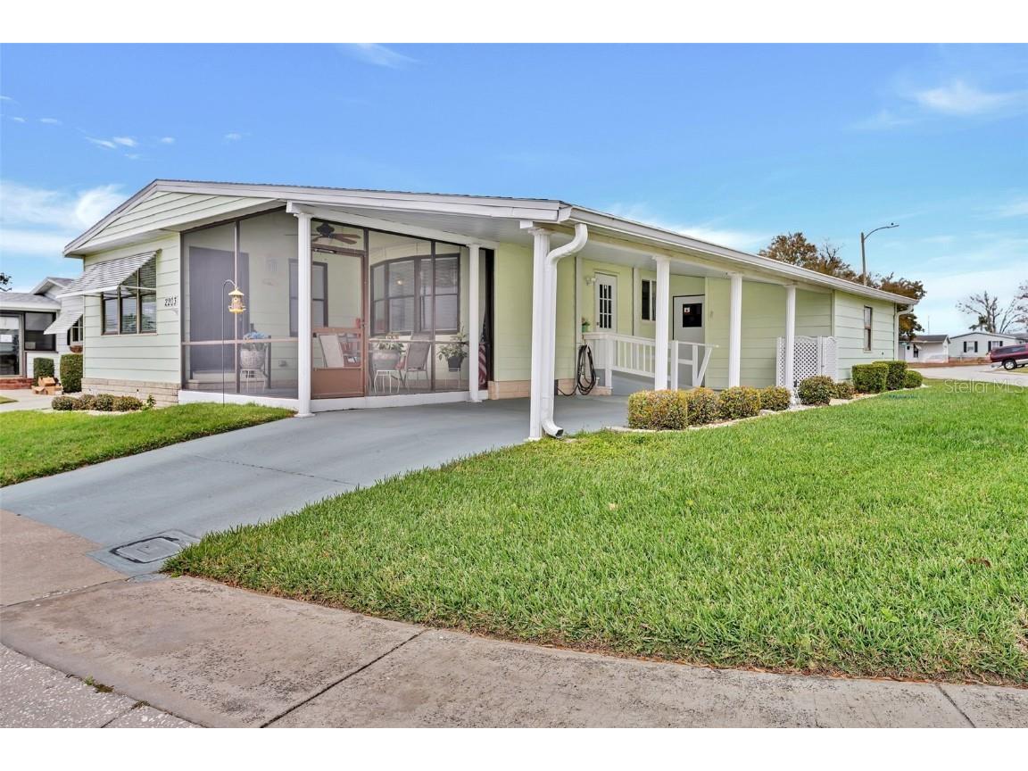 2203 Harbor Town Lane Lakeland FL 33810 L4942547 image1