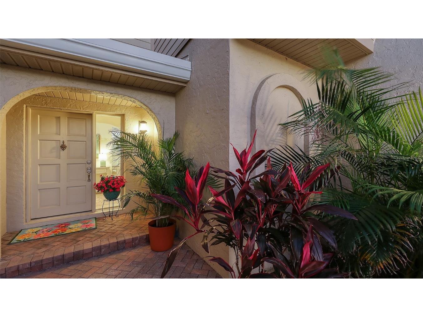 2203 Harbourside Drive Longboat Key FL 34228 - GULF OF MEXICO A4633398 image1