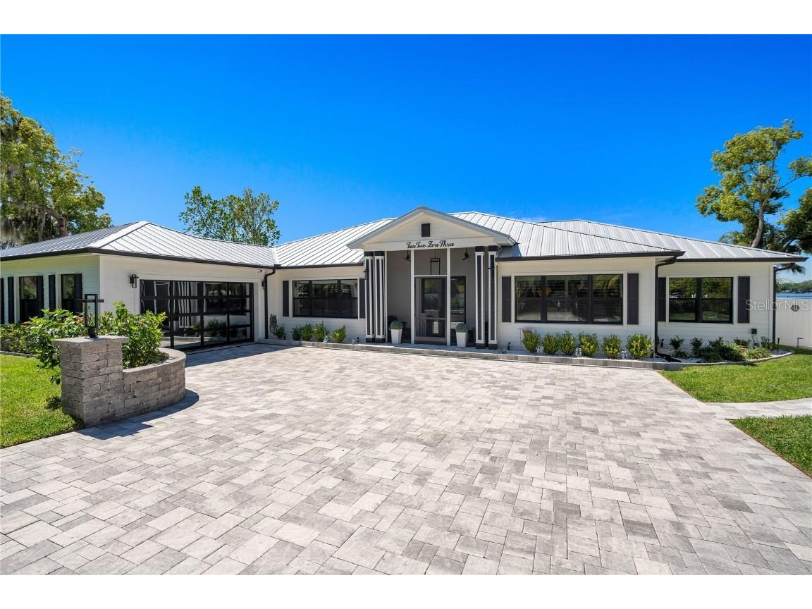 2203 Hoffner Avenue Belle Isle FL 32809 - CHAINS OF LAKE CONWAY O6191708 image1