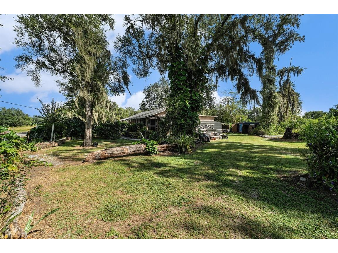 2203 Holloman Road Plant City FL 33567 TB8438479 image18