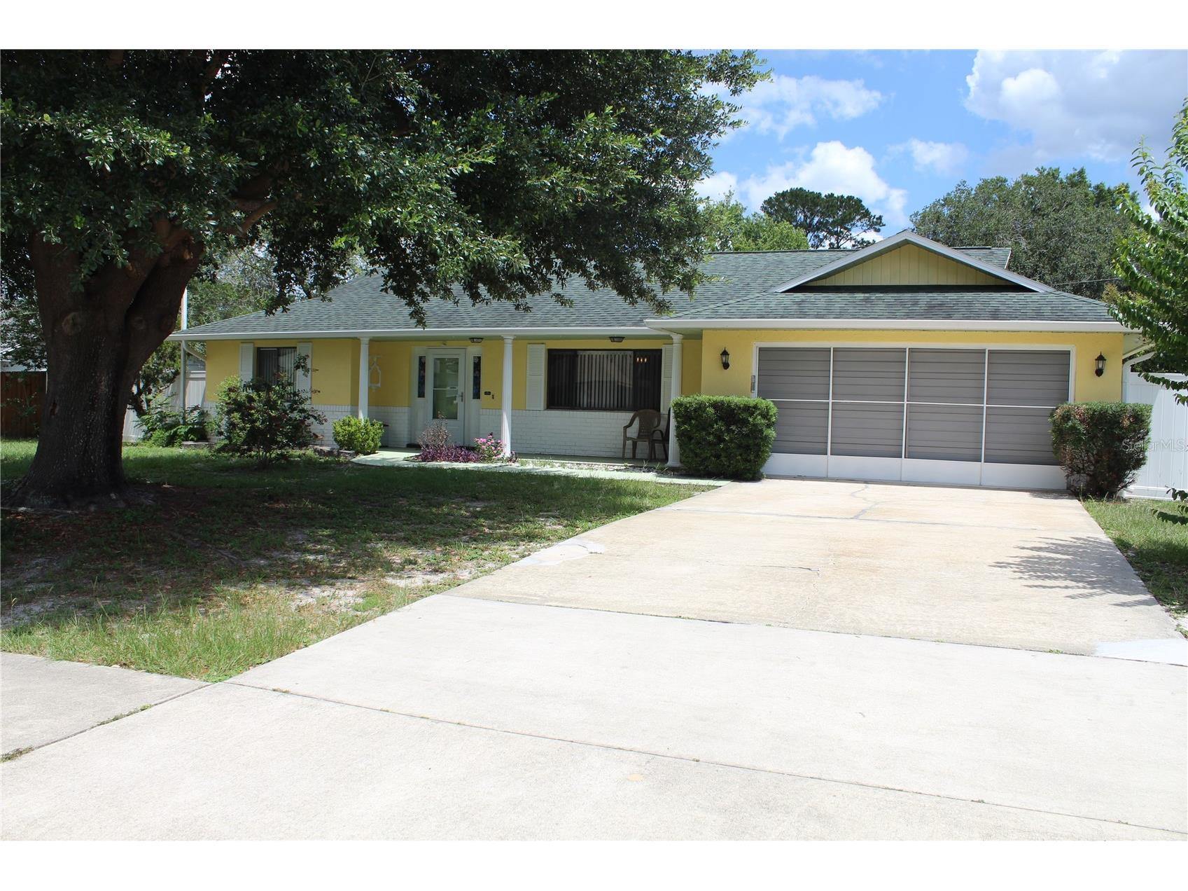 2203 India Blvd Deltona FL 32738 V4949624 image1