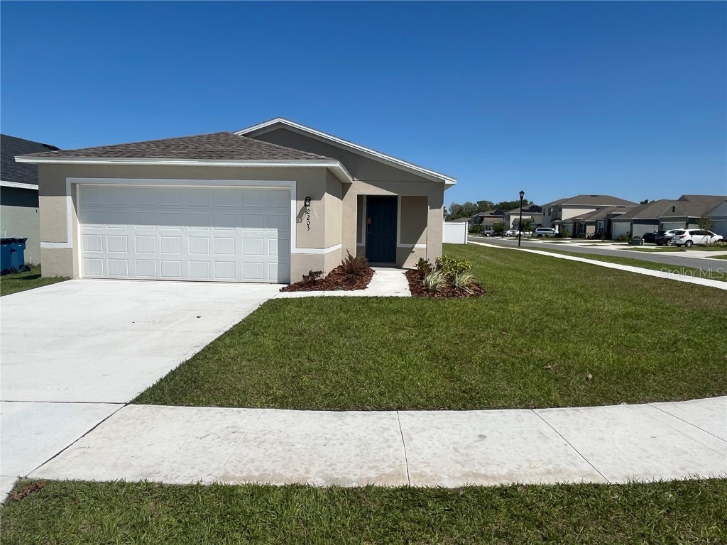 2203 Majestic Span Avenue Eagle Lake FL 33839 C7494504 image1