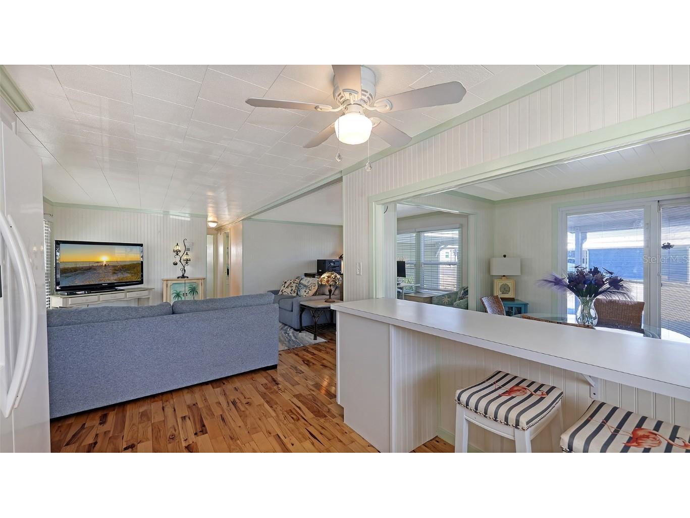 2203 Minnesota Avenue Bradenton FL 34207 - SARASOTA BAY A4672316 image8